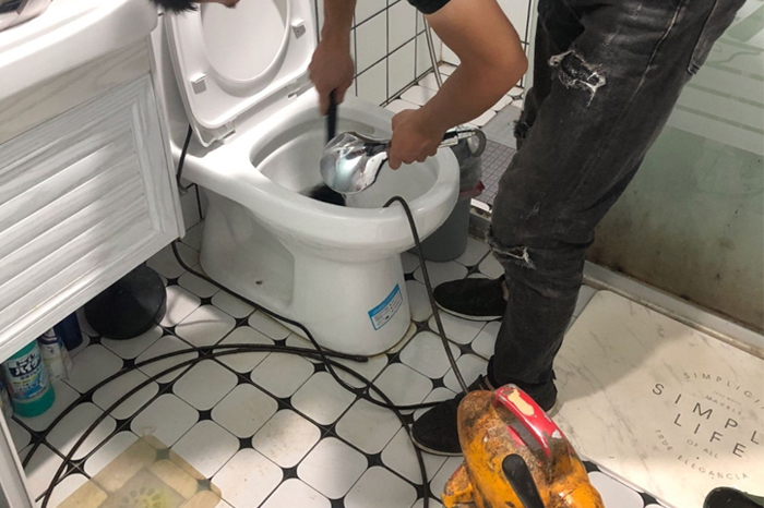 海珠疏通下水道